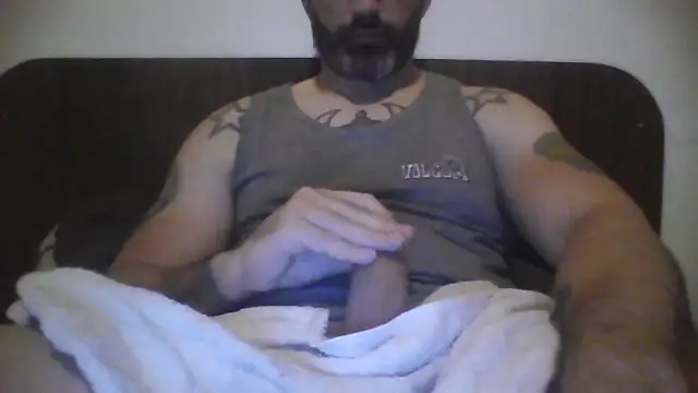 Snapshot of ozzypsico13 chatting on December 4, 2025, 1:48 am ozzypsico13 online show from December 4, 2025, 1:48 am