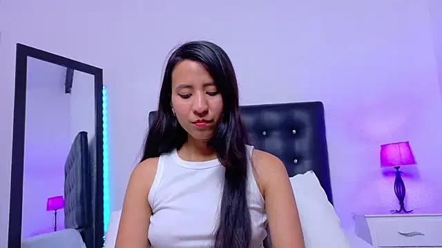 Snapshot of Skinny_hottie18 chatting on December 4, 2025, 3:55 pm Skinny hottie18 online show from December 4, 2025, 3:55 pm