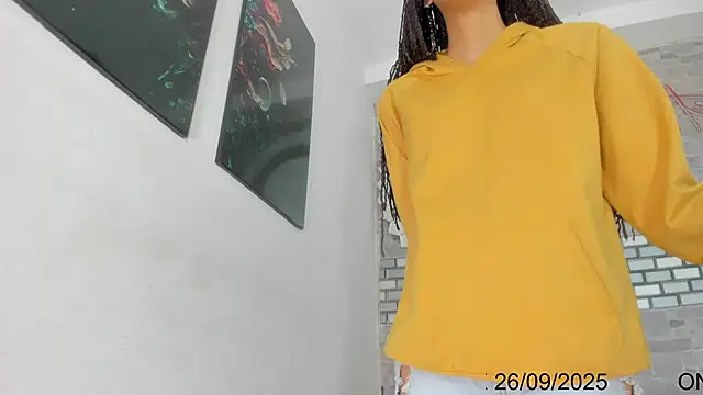 MystiqueTs online show from September 26, 2025, 12:45 pm