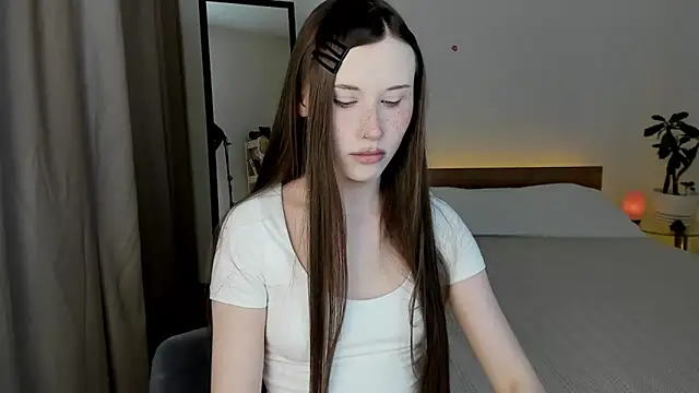 Snapshot of Stella_Sunny chatting on June 30, 2026, 10:21 pm Stella Sunny online show from June 30, 2026, 10:21 pm