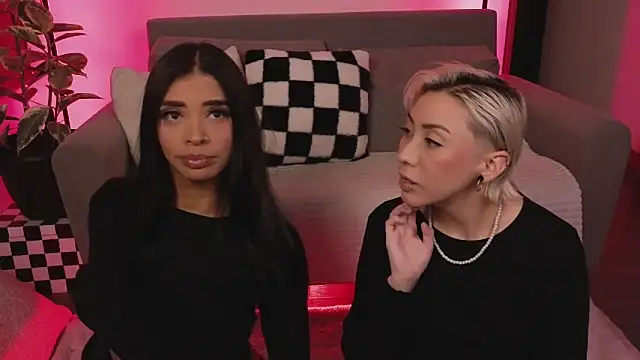 jane hart  online show from November 7, 2025, 12:26 am