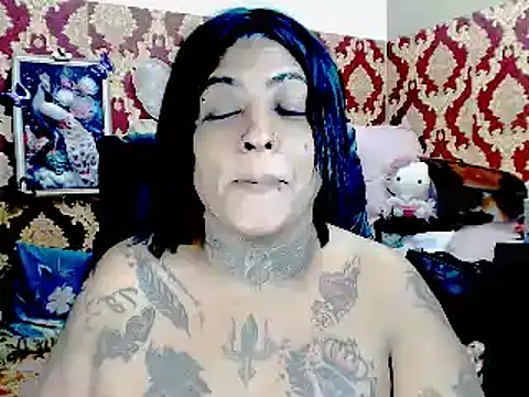 Indiancatz2 online show from November 1, 2025, 3:39 pm