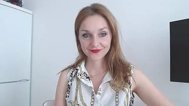 AliciaDesire online show from March 31, 2026, 2:19 pm