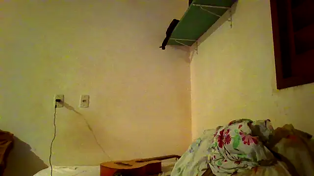 Snapshot of couplemilk chatting on April 2, 2026, 3:57 am couplemilk online show from April 2, 2026, 3:57 am