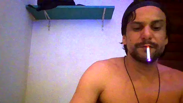 Snapshot of couplemilk chatting on May 10, 2026, 2:37 am couplemilk online show from May 10, 2026, 2:37 am