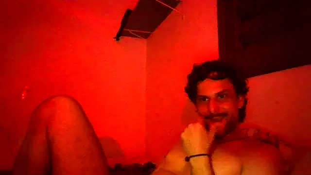 Snapshot of couplemilk chatting on March 26, 2026, 5:28 am couplemilk online show from March 26, 2026, 5:28 am