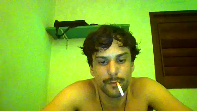 Snapshot of couplemilk chatting on April 18, 2026, 6:49 am couplemilk online show from April 18, 2026, 6:49 am