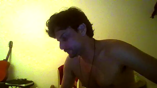 Snapshot of couplemilk chatting on April 10, 2026, 11:23 pm couplemilk online show from April 10, 2026, 11:23 pm