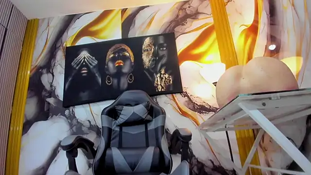 Snapshot of Thomas_shelbys chatting on December 3, 2025, 3:51 am Thomas shelbys online show from December 3, 2025, 3:51 am