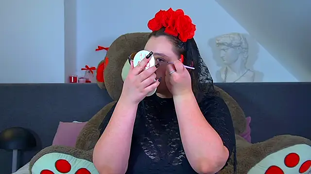 Snapshot of MaryMurray chatting on October 26, 2025, 6:30 pm MaryMurray online show from October 26, 2025, 6:30 pm