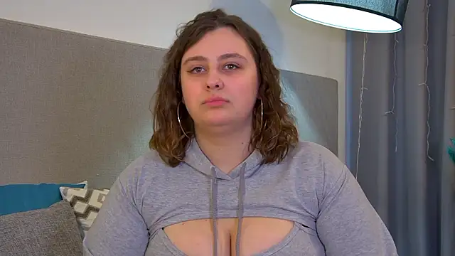 Snapshot of MaryMurray chatting on February 4, 2026, 6:30 am MaryMurray online show from February 4, 2026, 6:30 am