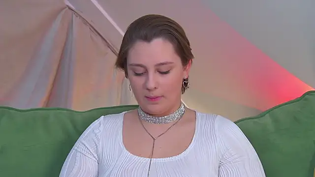 Snapshot of MaryMurray chatting on March 20, 2025, 11:23 pm MaryMurray online show from March 20, 2025, 11:23 pm