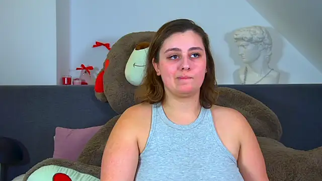 Snapshot of MaryMurray chatting on October 12, 2025, 7:04 pm MaryMurray online show from October 12, 2025, 7:04 pm