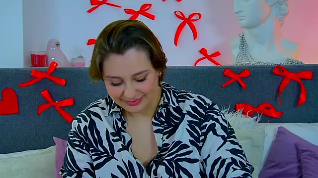 Snapshot of MaryMurray chatting on March 3, 2025, 9:37 pm MaryMurray online show from March 3, 2025, 9:37 pm