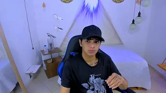 Brand habes online show from November 19, 2025, 1:33 pm