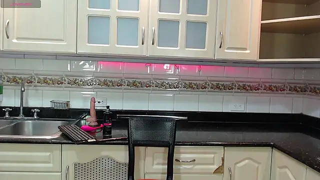 NatazhaQueen online show from February 15, 2026, 7:51 am