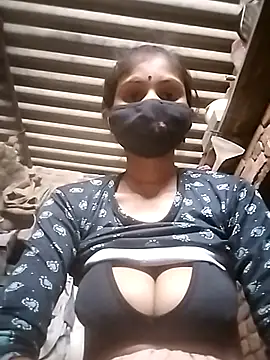 Snapshot of Ritu-0143 chatting on April 22, 2026, 3:52 pm Ritu-0143 online show from April 22, 2026, 3:52 pm