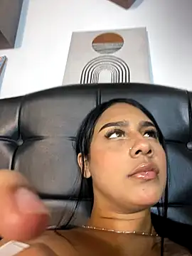 Snapshot of Shaarongp chatting on November 19, 2025, 3:28 am Shaarongp online show from November 19, 2025, 3:28 am