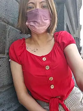 Snapshot of Lunababymylove chatting on March 20, 2025, 6:09 pm Lunababymylove online show from March 20, 2025, 6:09 pm