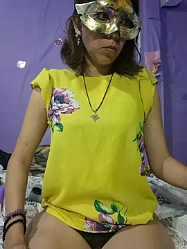 Snapshot of Lunababymylove chatting on October 19, 2025, 2:47 am Lunababymylove online show from October 19, 2025, 2:47 am