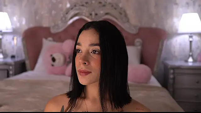 AngelineConnor online show from July 5, 2026, 4:19 am