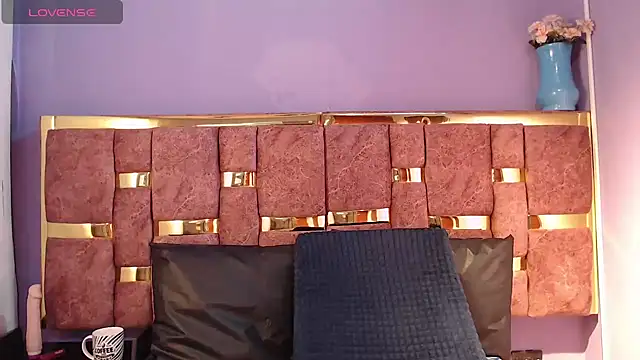 Snapshot of ling_ling24 chatting on February 12, 2025, 3:40 am ling ling24 online show from February 12, 2025, 3:40 am