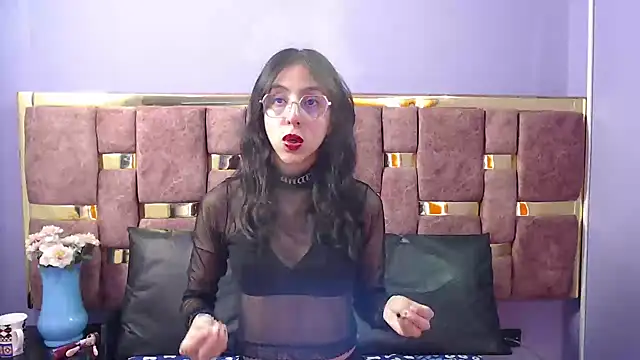 Snapshot of ling_ling24 chatting on February 19, 2025, 2:55 am ling ling24 online show from February 19, 2025, 2:55 am