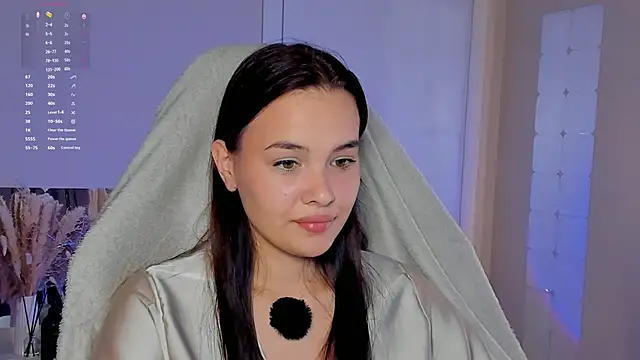  Sweetie  online show from October 16, 2025, 5:32 pm