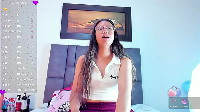 Vahiolet smith online show from April 7, 2026, 3:19 am