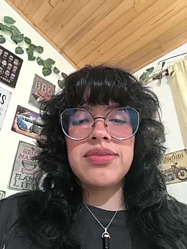 Snapshot of Fun_Everywhere chatting on November 9, 2025, 6:12 pm Fun Everywhere online show from November 9, 2025, 6:12 pm