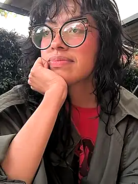 Snapshot of Fun_Everywhere chatting on March 6, 2025, 5:54 pm Fun Everywhere online show from March 6, 2025, 5:54 pm