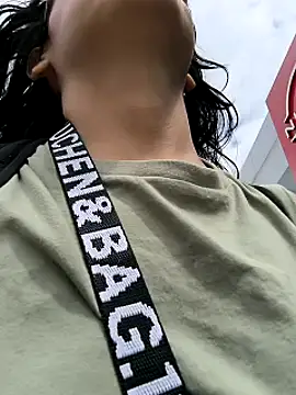 Snapshot of Fun_Everywhere chatting on December 15, 2024, 4:15 pm Fun Everywhere online show from December 15, 2024, 4:15 pm