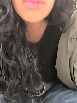 Snapshot of Fun_Everywhere chatting on December 13, 2024, 1:15 am Fun Everywhere online show from December 13, 2024, 1:15 am