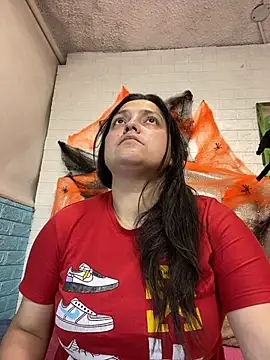 Snapshot of KataleyaStiward chatting on October 27, 2025, 12:50 pm KataleyaStiward online show from October 27, 2025, 12:50 pm