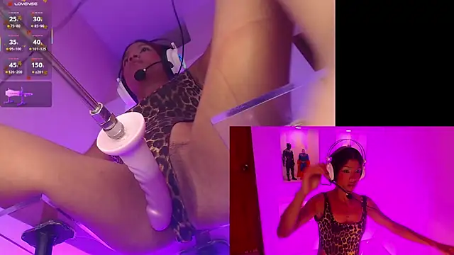 SofiRey  online show from January 7, 2026, 1:27 pm