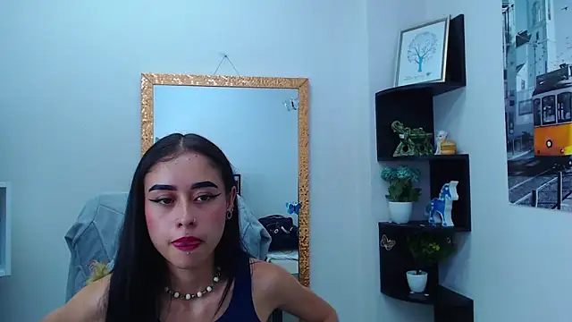 Snapshot of AnnySweett_ chatting on March 5, 2025, 8:00 pm AnnySweett online show from March 5, 2025, 8:00 pm