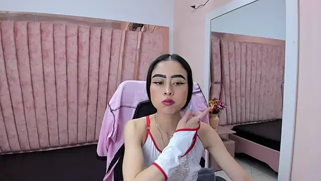 AnnySweett  online show from April 27, 2026, 4:27 pm