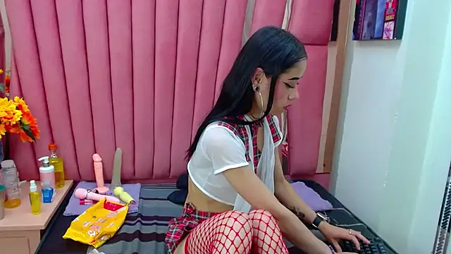 Snapshot of AnnySweett_ chatting on January 29, 2025, 7:11 pm AnnySweett online show from January 29, 2025, 7:11 pm