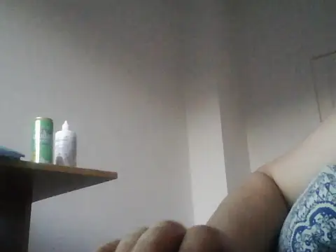 Snapshot of lickthehottie chatting on July 20, 2026, 8:00 pm lickthehottie online show from July 20, 2026, 8:00 pm