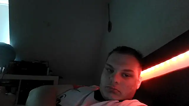Snapshot of Nicolasjlhkjzl chatting on April 19, 2026, 3:35 pm Nicolasjlhkjzl online show from April 19, 2026, 3:35 pm