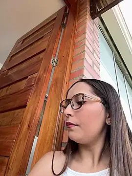 Penelope-Hot online show from June 4, 2026, 8:13 pm