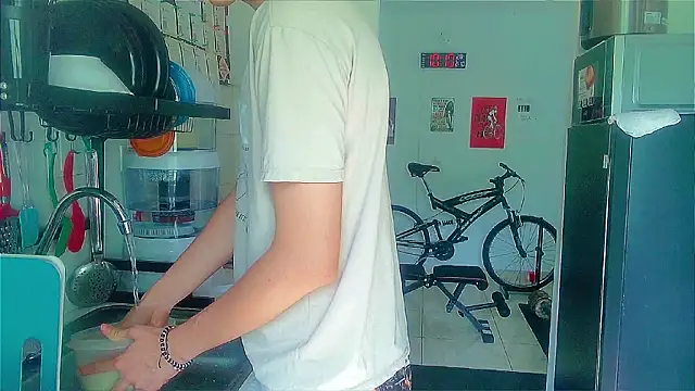 Snapshot of Andy_gray chatting on February 10, 2026, 3:11 pm Andy gray online show from February 10, 2026, 3:11 pm