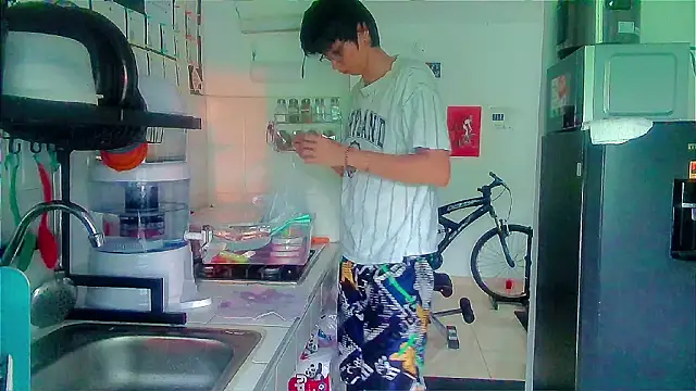 Snapshot of Andy_gray chatting on February 12, 2026, 11:32 am Andy gray online show from February 12, 2026, 11:32 am