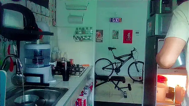 Andy gray online show from April 16, 2026, 11:33 am