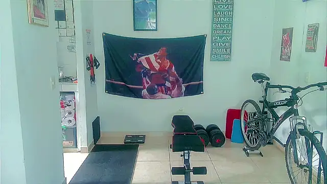 Snapshot of Andy_gray chatting on January 13, 2026, 1:26 pm Andy gray online show from January 13, 2026, 1:26 pm