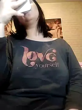 Snapshot of AdelinaJude chatting on January 19, 2025, 8:09 pm AdelinaJude online show from January 19, 2025, 8:09 pm