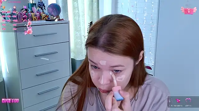 ValBae online show from April 26, 2026, 6:54 am