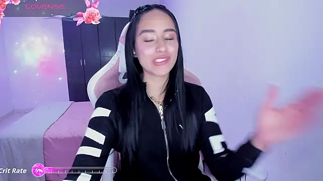 Tinylottie online show from March 5, 2026, 2:19 am