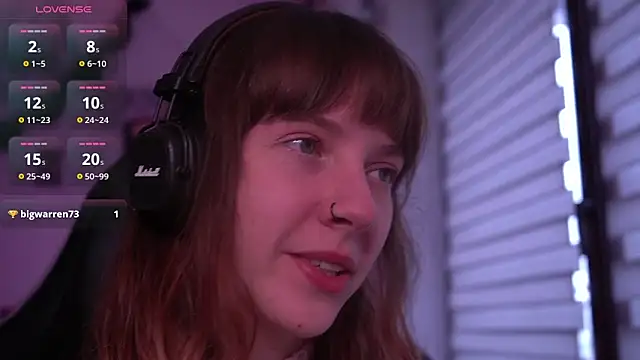 Snapshot of juliapie chatting on November 30, 2025, 9:43 am juliapie online show from November 30, 2025, 9:43 am