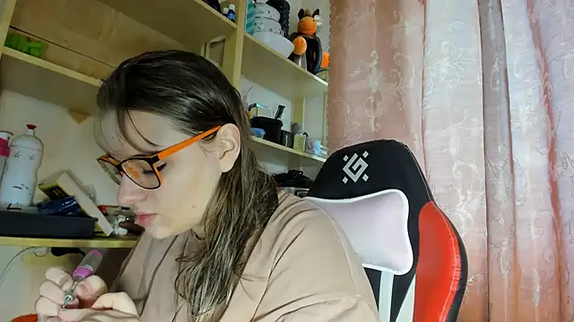 Seductive She Wolf online show from February 26, 2026, 10:48 am